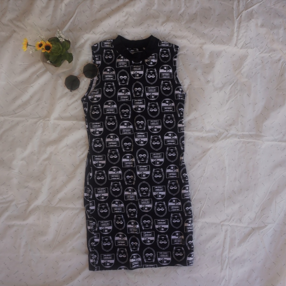 black and white Star Wars size medium forever21